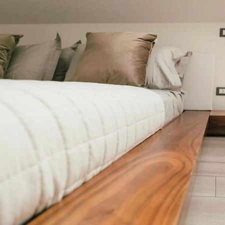Casa Savo - Parcheggio Gratuito Nella Blu Area Apartment เจนัว ภายนอก รูปภาพ
