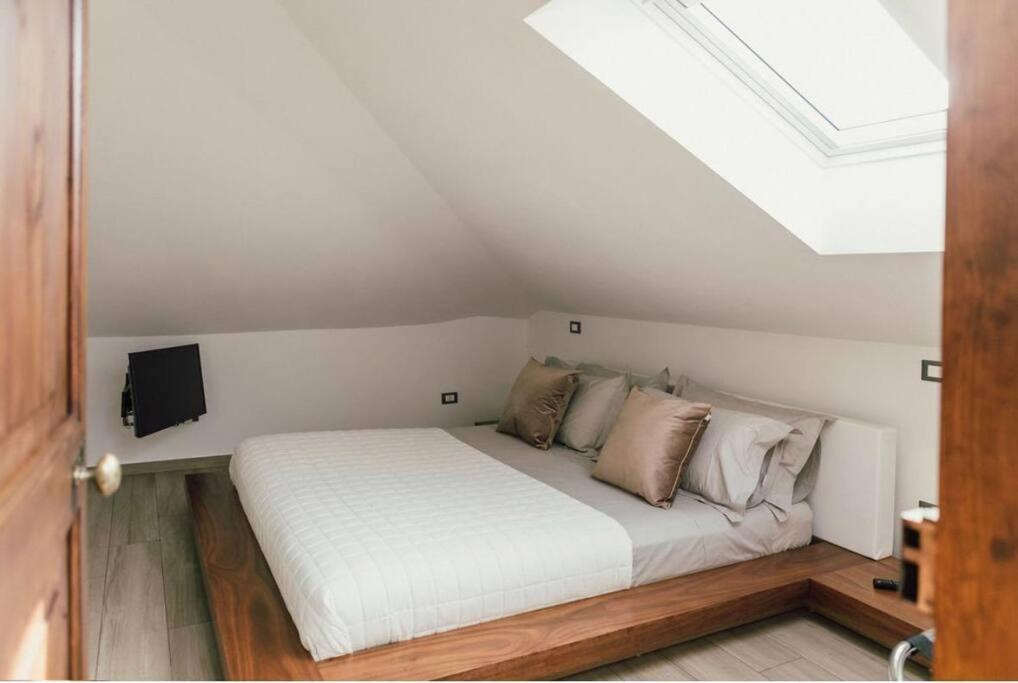 Casa Savo - Parcheggio Gratuito Nella Blu Area Apartment เจนัว ภายนอก รูปภาพ