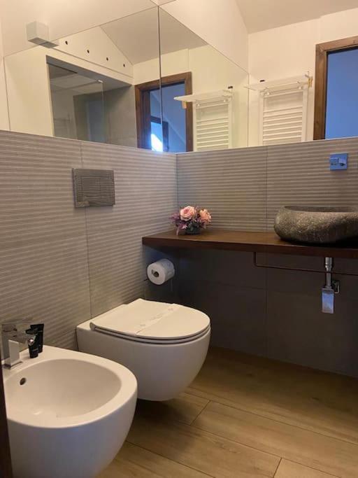 Casa Savo - Parcheggio Gratuito Nella Blu Area Apartment เจนัว ภายนอก รูปภาพ