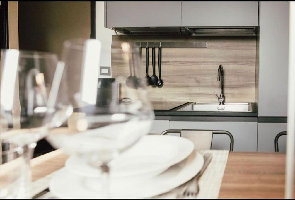 Casa Savo - Parcheggio Gratuito Nella Blu Area Apartment เจนัว ภายนอก รูปภาพ